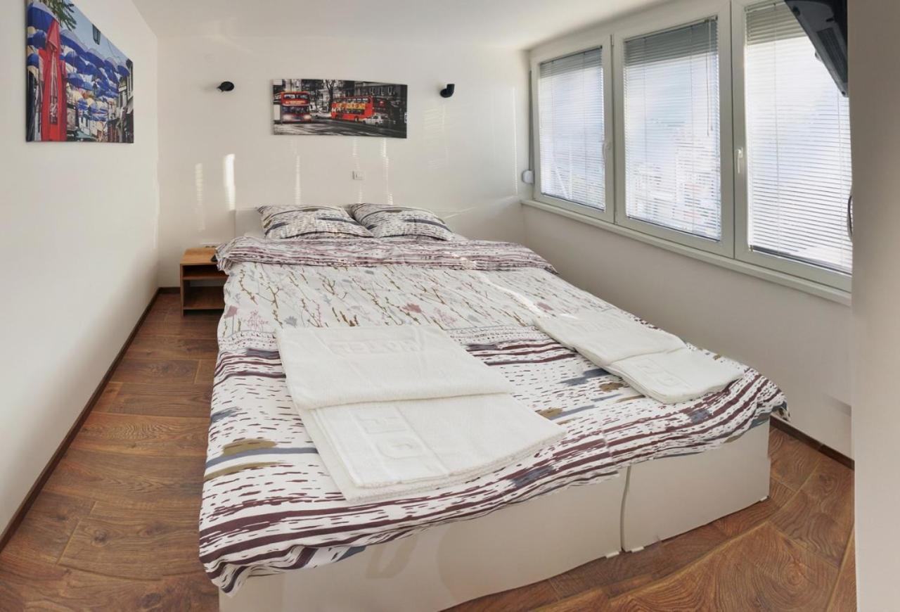 Bibi'S Apartments Skopje Ngoại thất bức ảnh